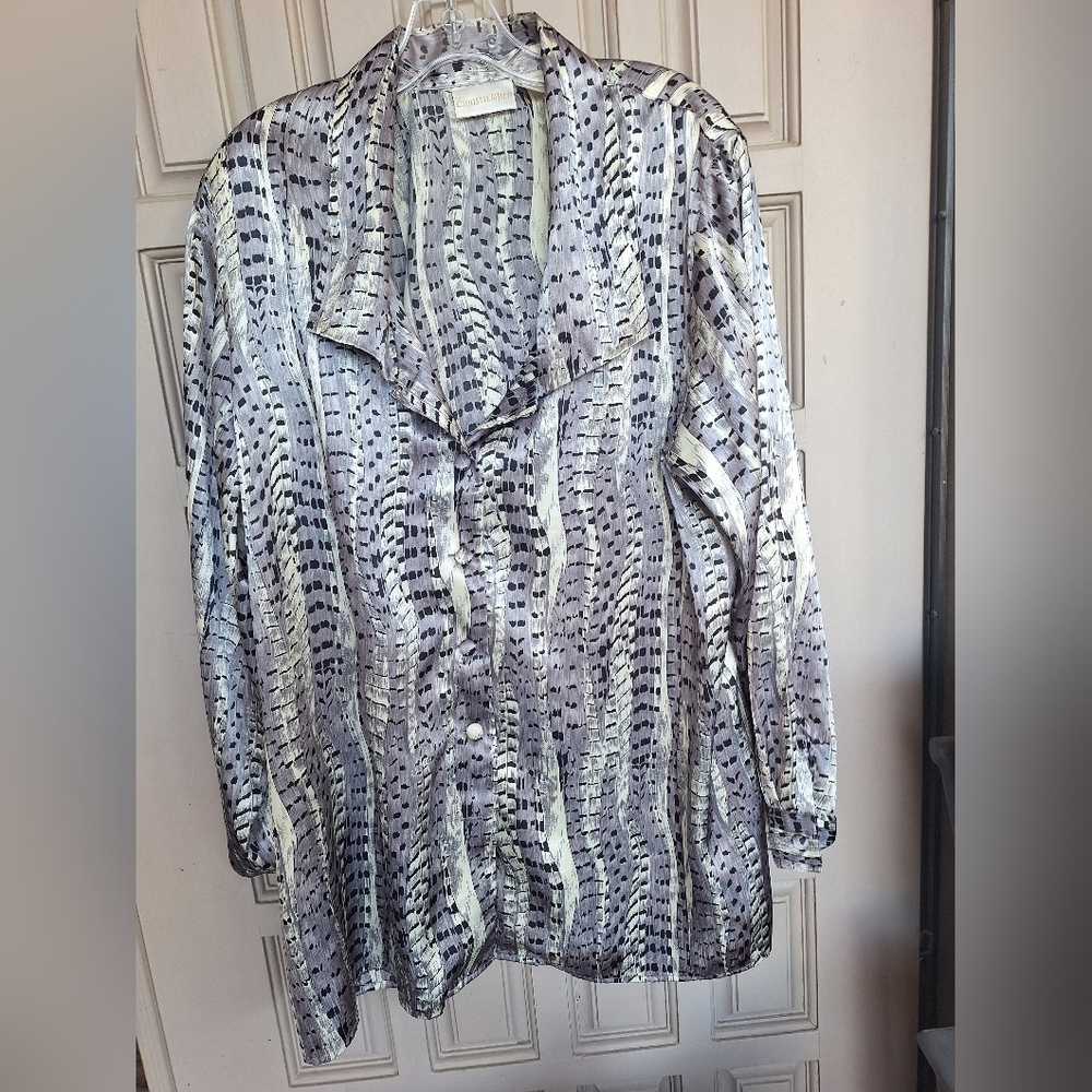 Satiny Plus Sz2X Blouse Lavender/Gray Print Long Sleves Wide Collar/Cuffs